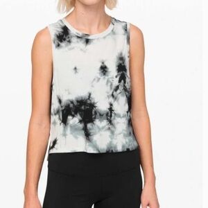 Lululemon Train to Be Tank *Shibori Deep Coal / Deep Coal